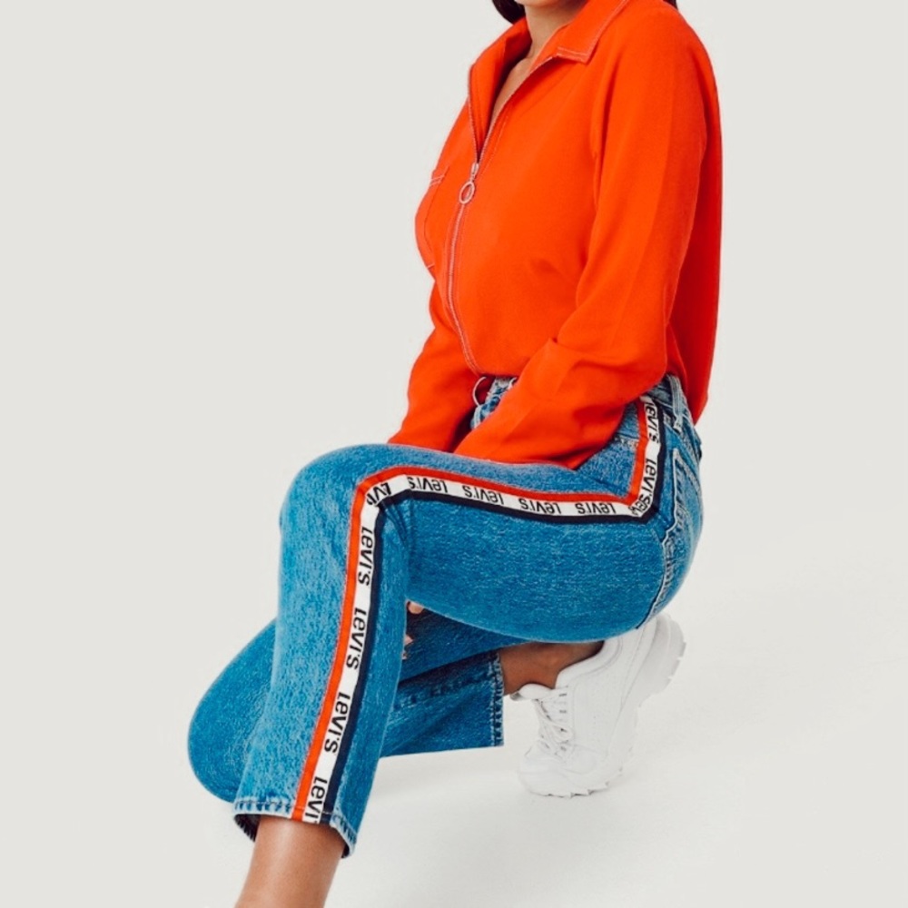 Levi’s 501 Logo-Stripe Crop Straight Jeans